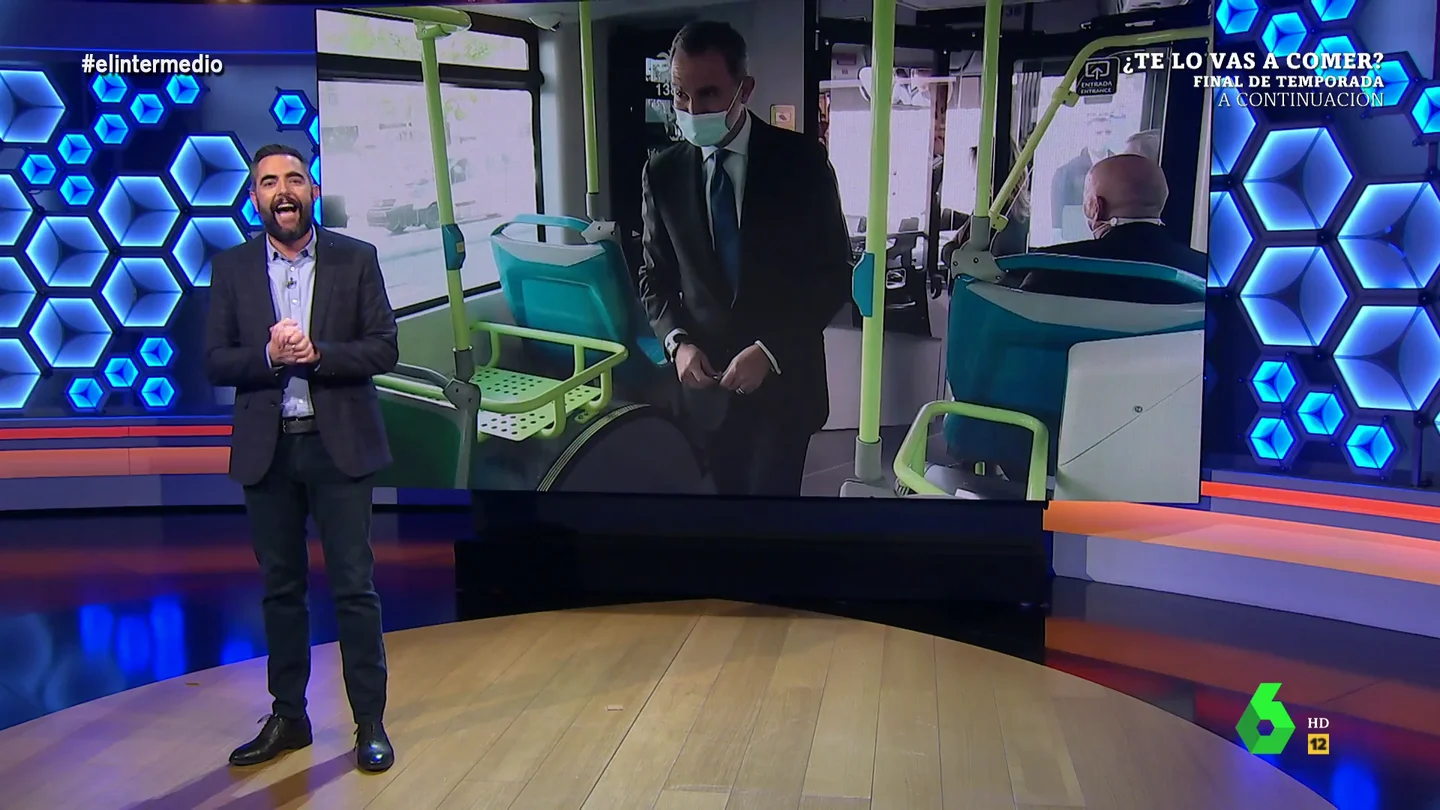 La respuesta de Dani Mateo a los que dicen que el rey debe ir en bus a trabajar La respuesta de Dani Mateo a los que dicen que el rey debe ir en bus a trabajar