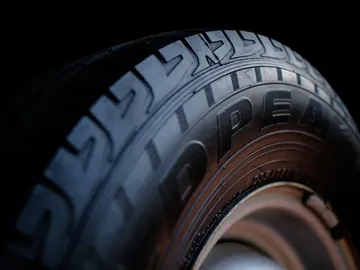 ¿No sabes qué neumáticos están homologados para tu coche o moto? Consúltalo desde el móvil ¿No sabes qué neumáticos están homologados para tu coche o moto? Consúltalo desde el móvil