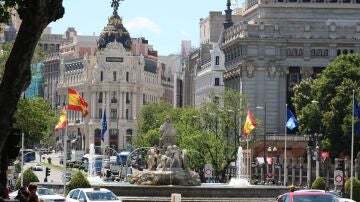 Abierto el plazo para solicitar los bonos turísticos de 600 euros de Madrid: todo lo que necesitas saber para conseguirlos