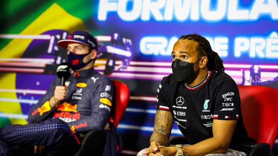 Max Verstappen y Lewis Hamilton Max Verstappen y Lewis Hamilton