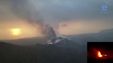 Las nuevas imágenes aéreas del volcán de La Palma que amplía su destrucción