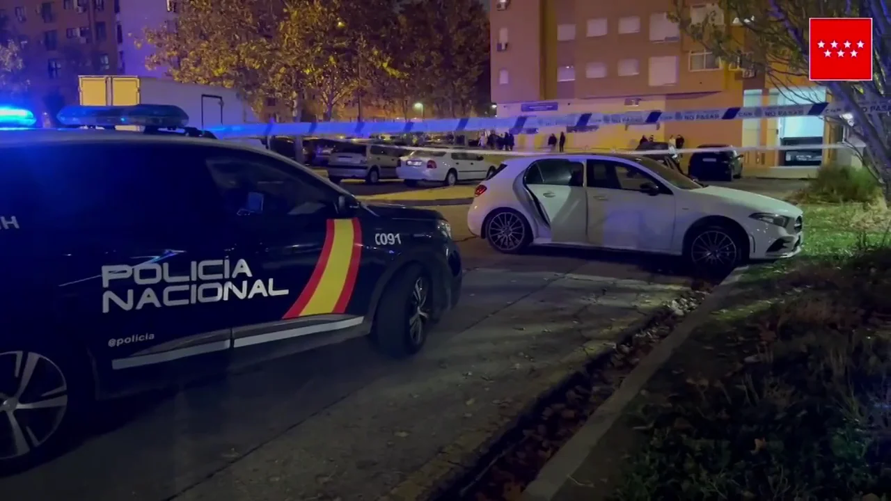 Muere el hombre que fue hallado con un disparo en la cabeza dentro de un coche en Getafe