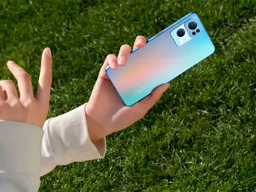 Un móvil de Oppo con ColorOS Un móvil de Oppo con ColorOS