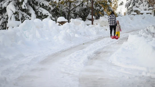 Copiosas nevadas y bajón de temperaturas: esta es la previsión para el fin de semana con la borrasca Arwen Copiosas nevadas y bajón de temperaturas: esta es la previsión para el fin de semana con la borrasca Arwen