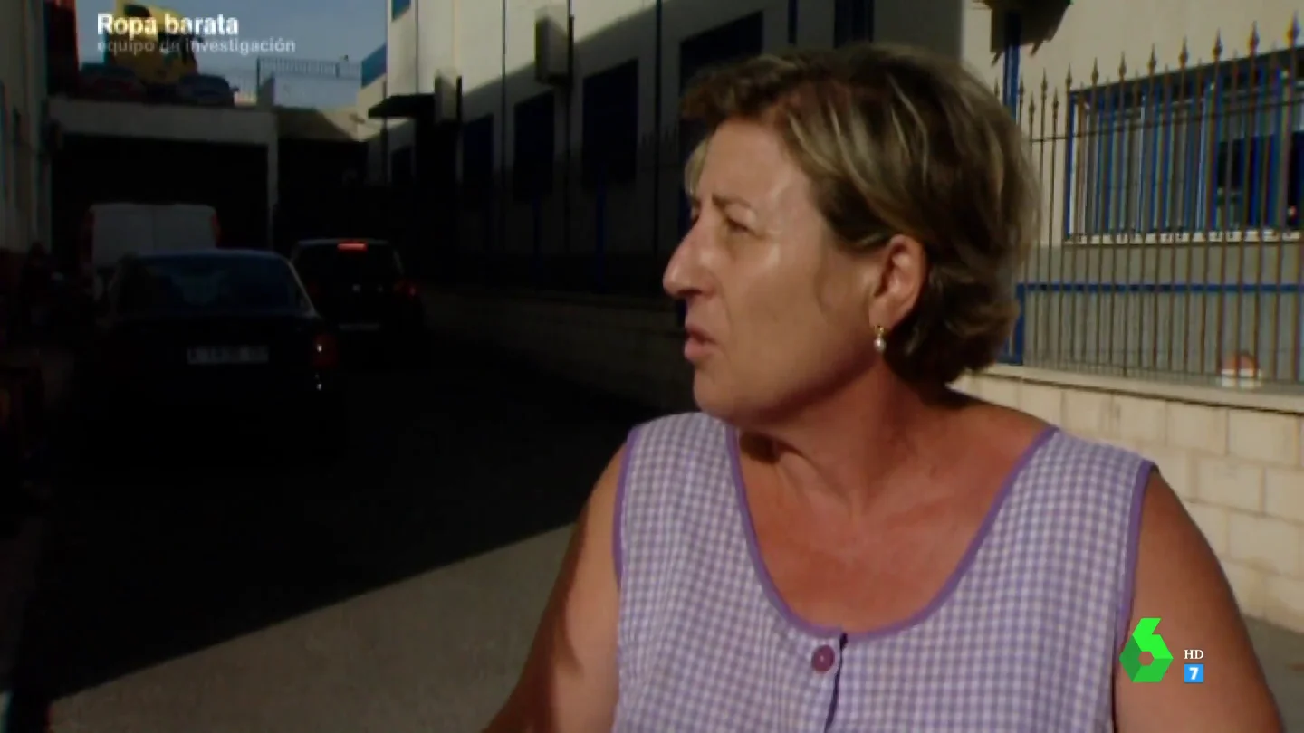 Trabajar sin contrato en la 'gran fábrica de calzado español', o cómo las empresas de confección cometen ilegalidades Trabajar sin contrato en la 'gran fábrica de calzado español', o cómo las empresas de confección cometen ilegalidades