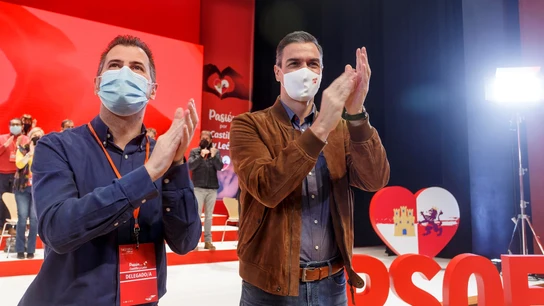 Pedro Sánchez, junto a Luis Tudanca Pedro Sánchez, junto a Luis Tudanca