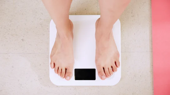 Cómo saber el peso ideal de una mujer según estatura y edad Cómo saber el peso ideal de una mujer según estatura y edad