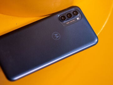 Nuevo Motorola Moto G31, un móvil muy barato con pantalla AMOLED