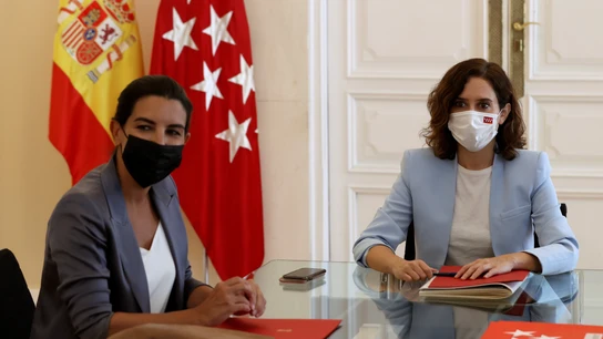 Rocío Monasterio e Isabel Díaz Ayuso. Rocío Monasterio e Isabel Díaz Ayuso.