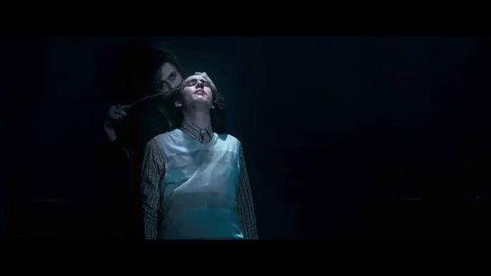 El fallo de rodaje que perforó el tímpano de Mathew Lewis (Neville Longbottom) en Harry Potter y la orden del Fénix El fallo de rodaje que perforó el tímpano de Mathew Lewis (Neville Longbottom) en Harry Potter y la orden del Fénix
