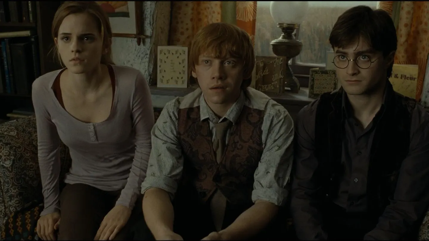 Tráiler de Harry Potter y las Reliquias de la Muerte I La varita de Saúco