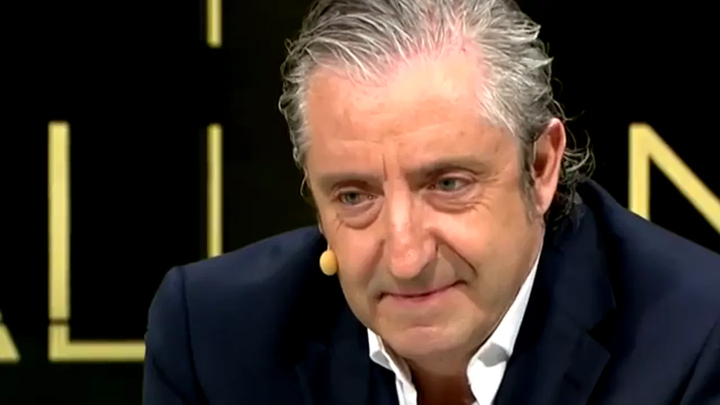 Pedrerol, al borde de las lágrimas con el discurso de Alexia Putellas: "Ha sido lo mejor de la gala" Pedrerol, al borde de las lágrimas con el discurso de Alexia Putellas: "Ha sido lo mejor de la gala"