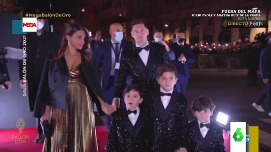 La divertida pulla de Miki Nadal al ver a Messi con sus tres hijos en la gala del Balón de Oro: "Van iguales los cuatro pequeños" La divertida pulla de Miki Nadal al ver a Messi con sus tres hijos en la gala del Balón de Oro: "Van iguales los cuatro pequeños"