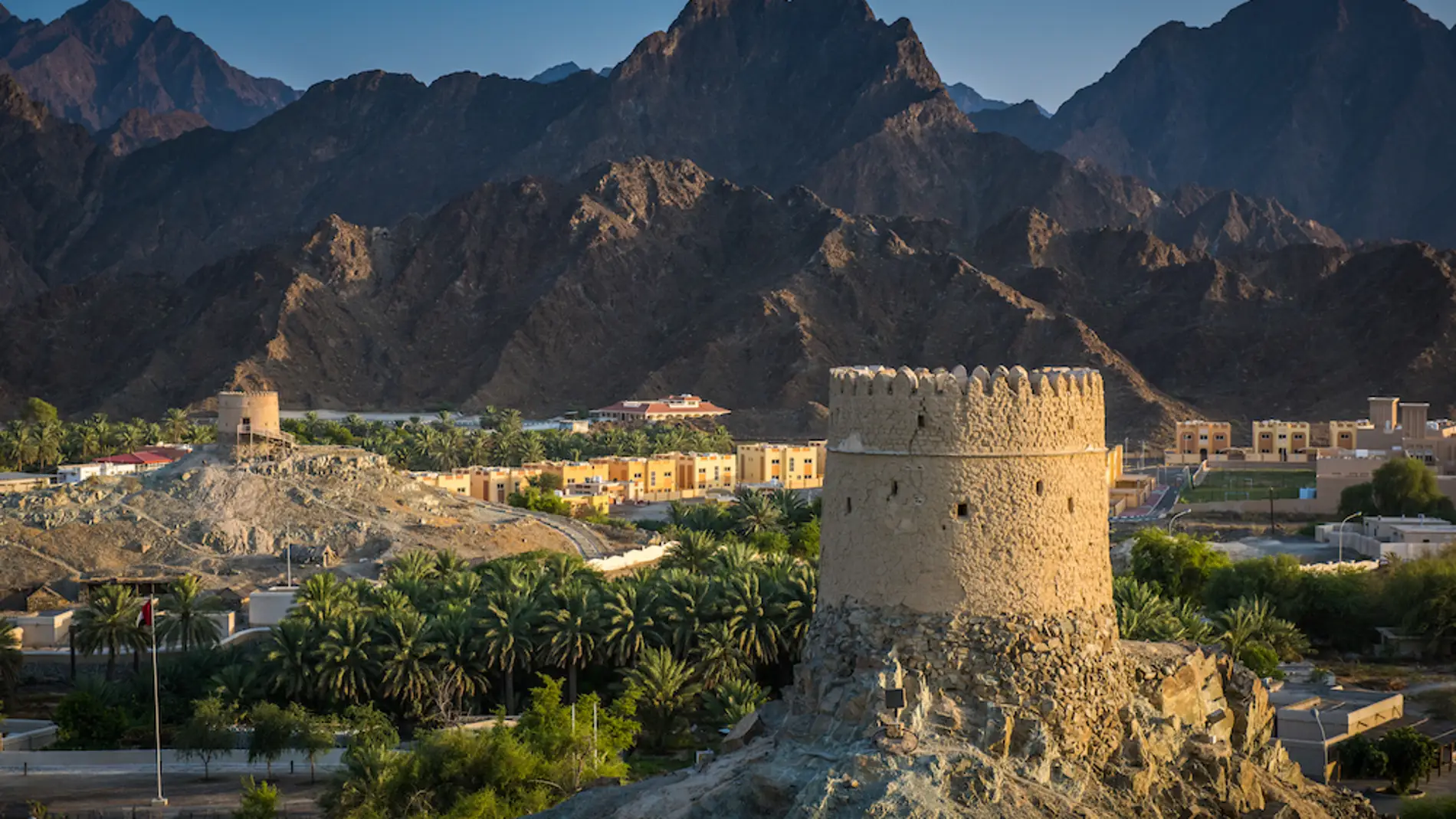 El centro de los Emiratos Árabes Unidos está en las magníficas montañas de Hatta