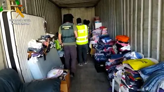 Algunos de los objetos robados por el detenido Algunos de los objetos robados por el detenido