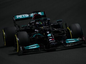Lewis Hamilton logra su 103ª pole en Jeddah
