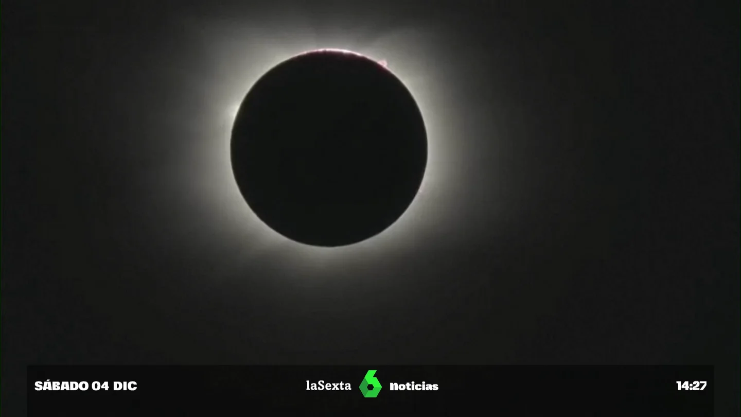 Eclipse solar total visto desde la Antártida Eclipse solar total visto desde la Antártida