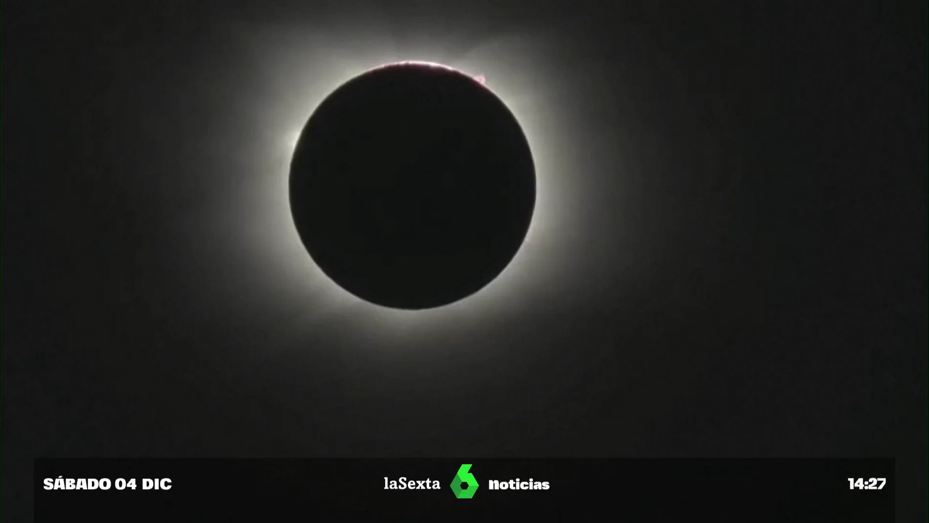 Eclipse solar total visto desde la Antártida