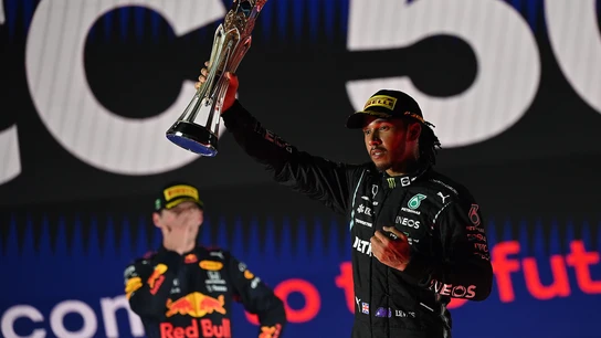 Hamilton y Verstappen, en el podio de Arabia Saudí Hamilton y Verstappen, en el podio de Arabia Saudí