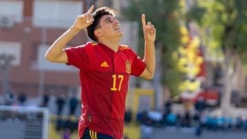 La emotiva dedicatoria del hijo de Reyes a su padre tras su primer gol con España