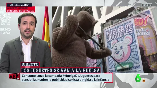 El ministro de Consumo, Alberto Garzón, explica la huelga de juguetes. El ministro de Consumo, Alberto Garzón, explica la huelga de juguetes.