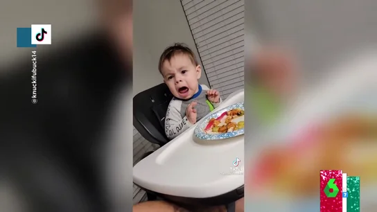 El cruel susto de un padre a su bebé mientras veía 'Monstruos S.A' El cruel susto de un padre a su bebé mientras veía 'Monstruos S.A'