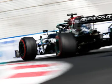 Lewis Hamilton ha sido la referencia del viernes Lewis Hamilton ha sido la referencia del viernes