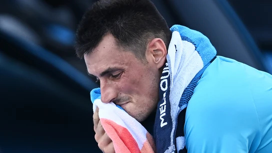 Bernard Tomic, en su partido ante Shapovalov en Australia Bernard Tomic, en su partido ante Shapovalov en Australia