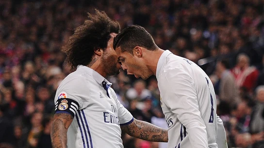Marcelo y Cristiano celebran un gol Marcelo y Cristiano celebran un gol
