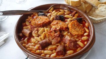 Cómo hacer fabada asturiana tradicional de verdad
