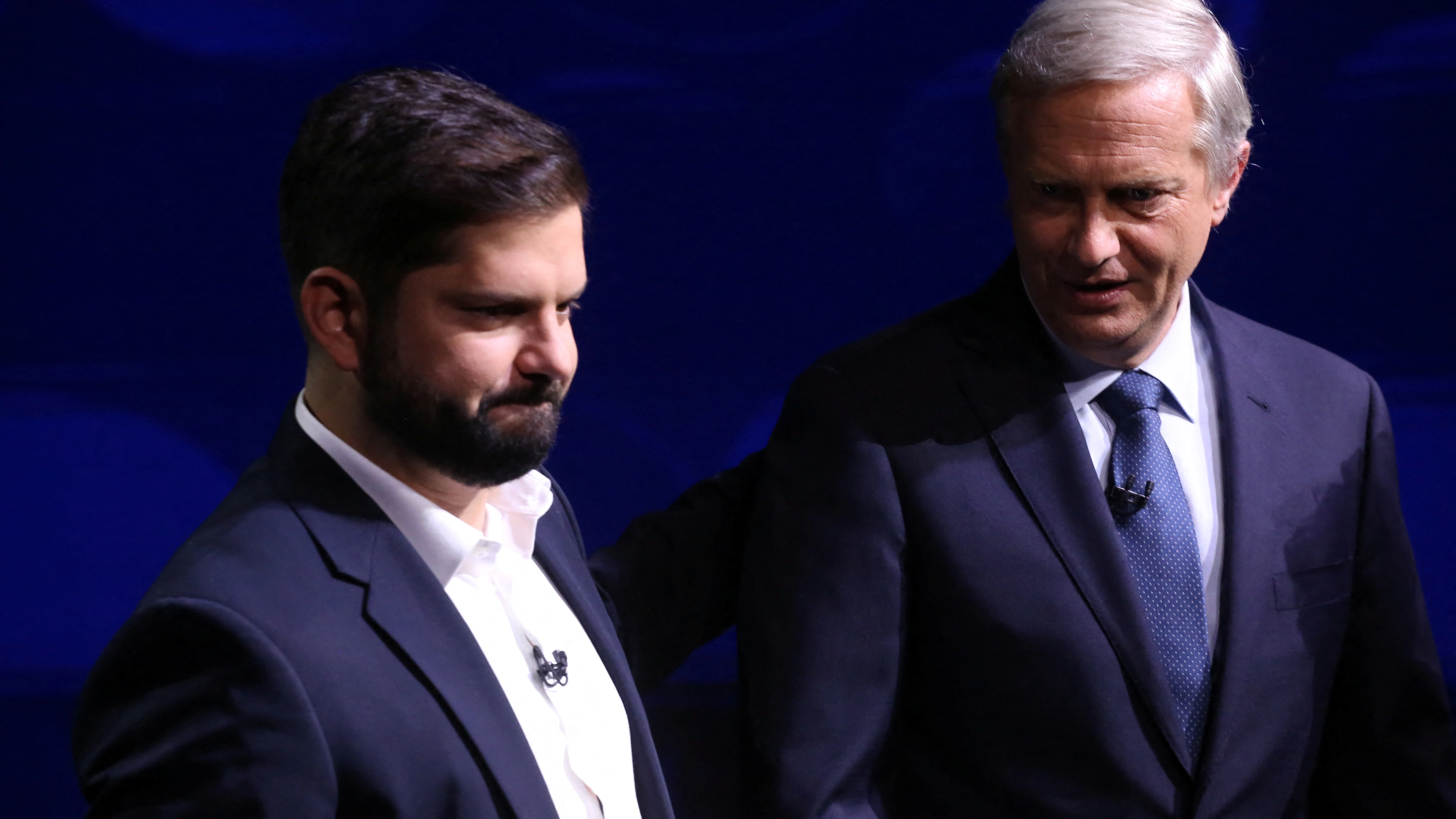 Gabriel Boric y José Antonio Kast, durante un debate