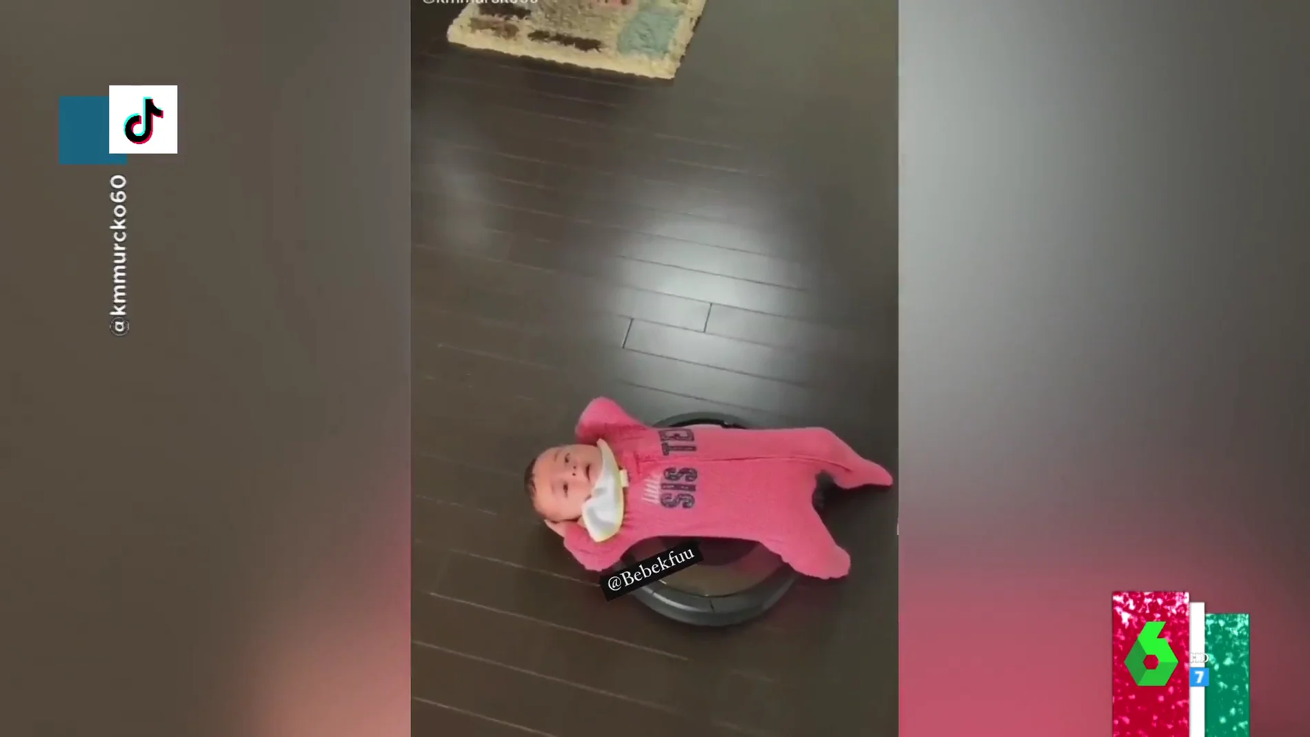 El divertido vídeo de un bebé disfrutando de un paseo encima de la 'roomba'