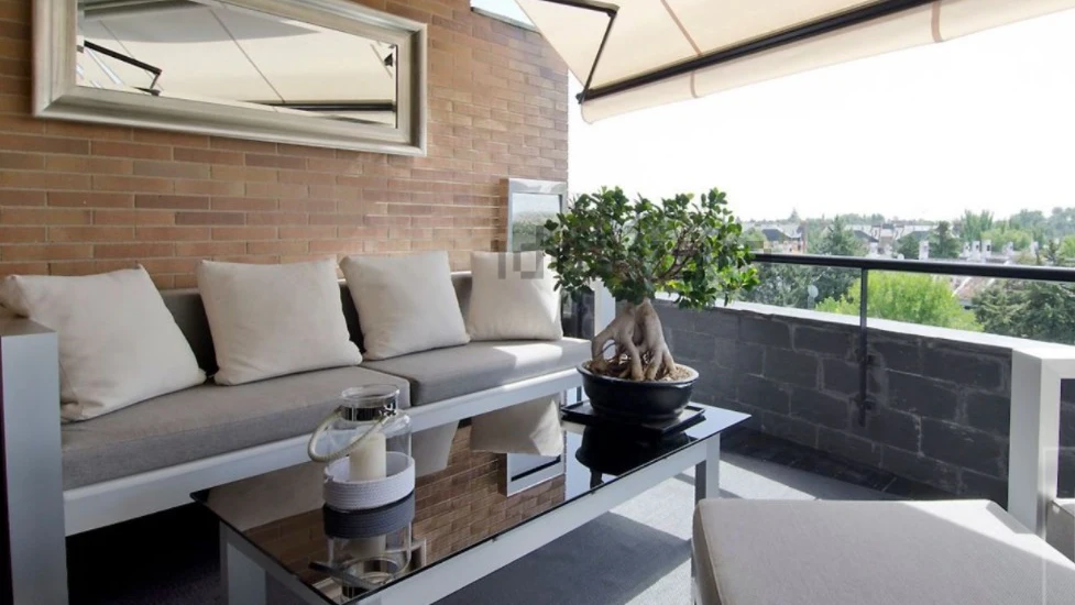 Imagen de un ático con terraza a la venta en Idealista Imagen de un ático con terraza a la venta en Idealista