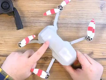 Pequeño dron Pequeño dron