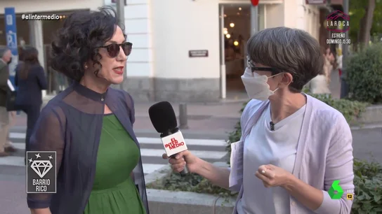 Una vecina de un barrio rico confiesa que hay algo que le molesta más que la subida de la luz: la "degradación" de los jóvenes Una vecina de un barrio rico confiesa que hay algo que le molesta más que la subida de la luz: la "degradación" de los jóvenes