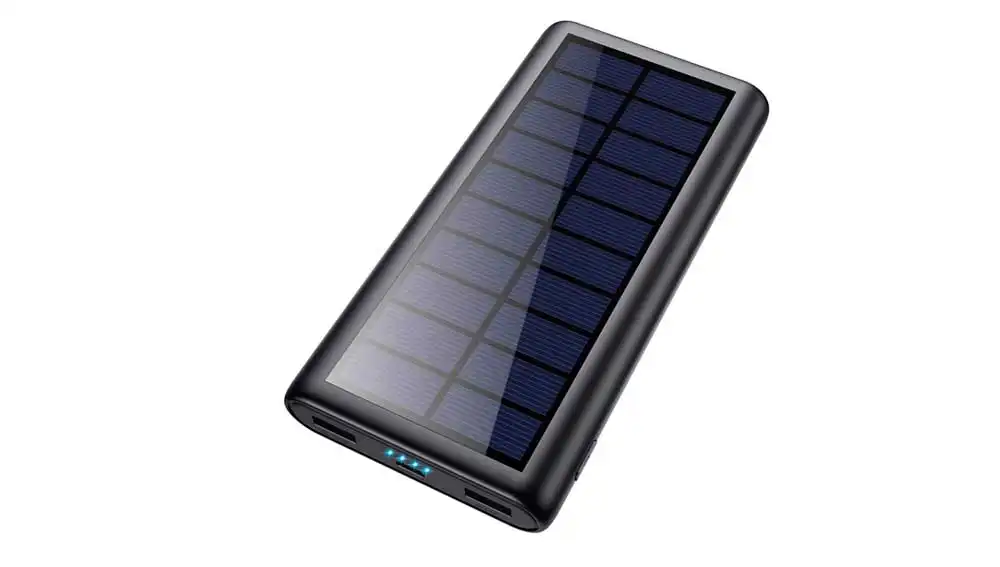 Los cargadores solares para móvil más recomendados ante el gran apagón:  características y precios
