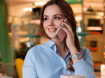 Llama a un contacto sin necesidad de conocer su número de teléfono Llama a un contacto sin necesidad de conocer su número de teléfono