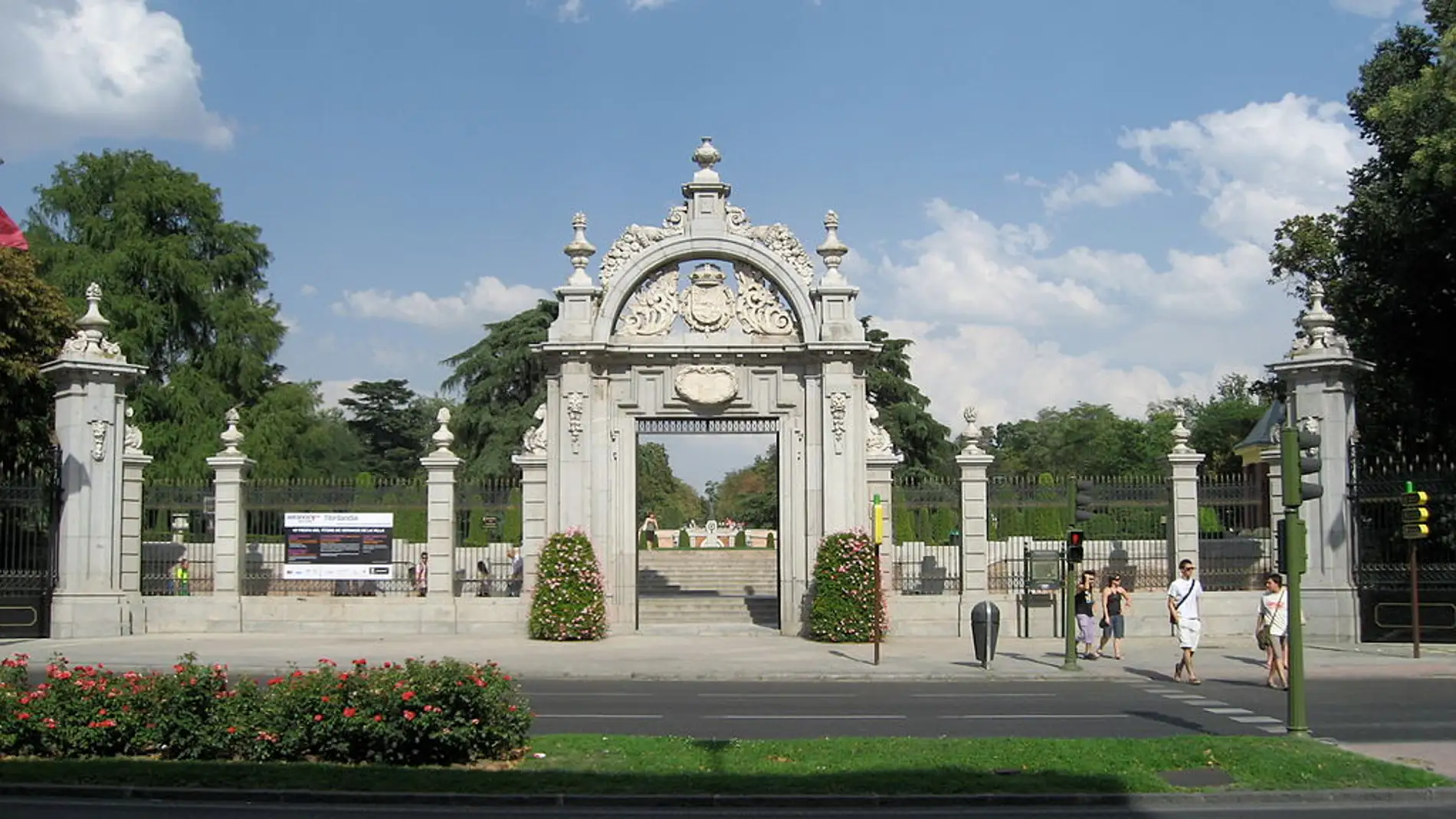 Puerta de Felipe IV del Retiro: historia y datos curiosos de este monumento
