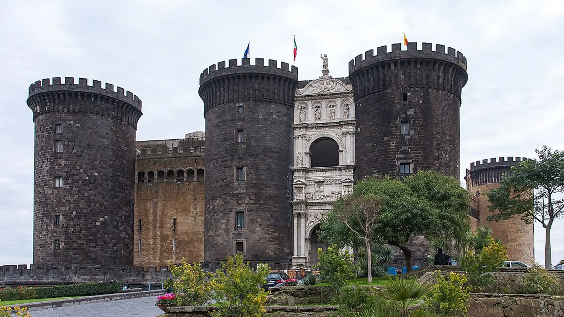 Arco de triunfo del Castel Nuovo de Nápoles: esta es su sorprendente historia