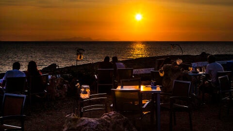 Puesta de Sol. Faro del Cabo Artruxt
