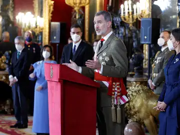 Felipe VI pronuncia un discurso durante la Pascua Militar