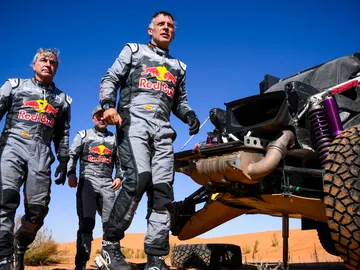 Sainz rompió un amortiguador Sainz rompió un amortiguador