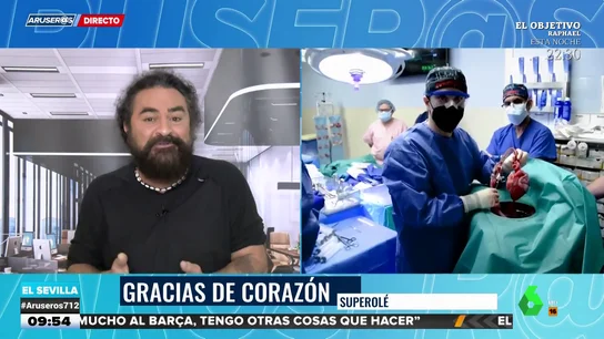 El Sevilla homenajea al cerdo cuyo corazón ya late en un humano: "Ole por la Ciencia" El Sevilla homenajea al cerdo cuyo corazón ya late en un humano: "Ole por la Ciencia"