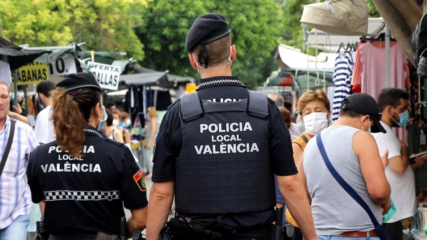 Agentes de la Policía Local de València Agentes de la Policía Local de València