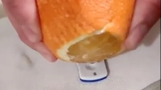 ¿Test de antígenos positivo con zumo de naranja o agua? La explicación científica que desmonta a los negacionistas ¿Test de antígenos positivo con zumo de naranja o agua? La explicación científica que desmonta a los negacionistas