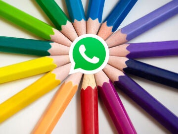 WhatsApp y unos lápices de colores