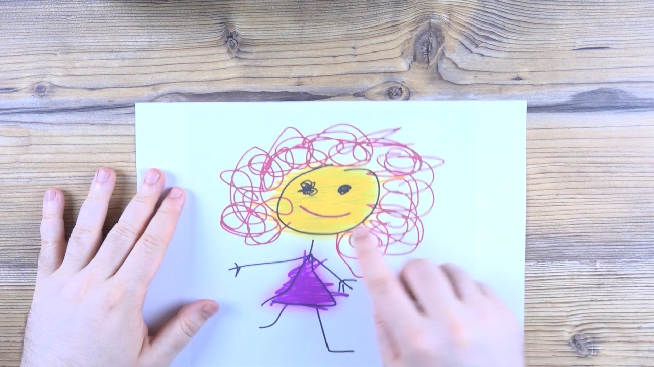 Da vida a los dibujos de tus hijos con este sencillo truco