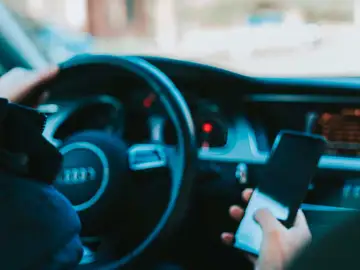 ¿Has renovado el carnet de conducir pero aún no lo has recibido? Llévalo en el móvil ¿Has renovado el carnet de conducir pero aún no lo has recibido? Llévalo en el móvil