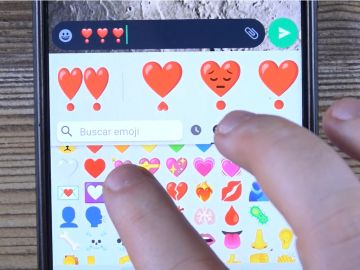 Emoji corazón con punto de WhatsApp