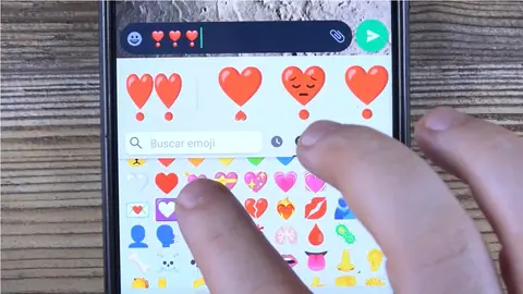 Emoji corazón con punto de WhatsApp Emoji corazón con punto de WhatsApp